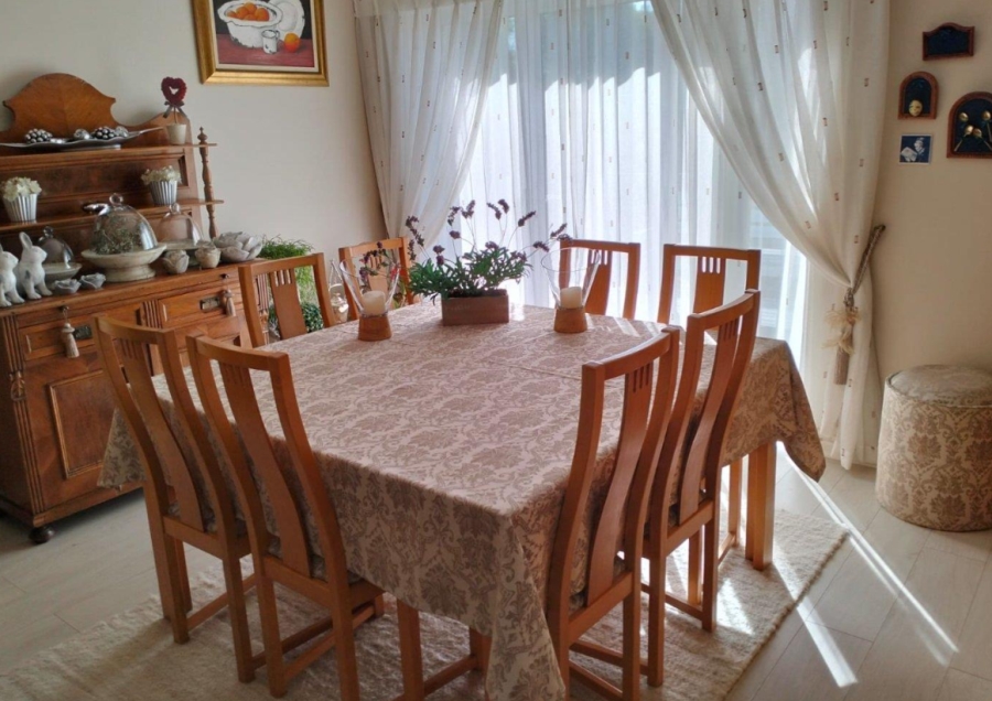 4 Bedroom Property for Sale in Hartenbos Central Western Cape